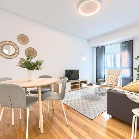 Iturribide Hogar Moderno Junto Al Metro Apartment Bilbao Luaran gambar