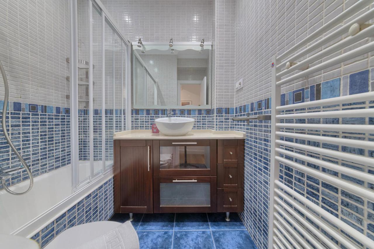 Iturribide Hogar Moderno Junto Al Metro Apartment Bilbao Luaran gambar