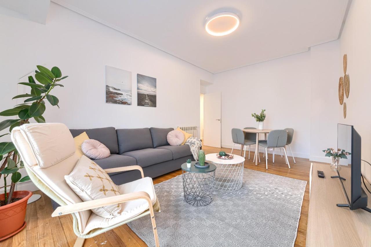 Iturribide Hogar Moderno Junto Al Metro Apartment Bilbao Luaran gambar