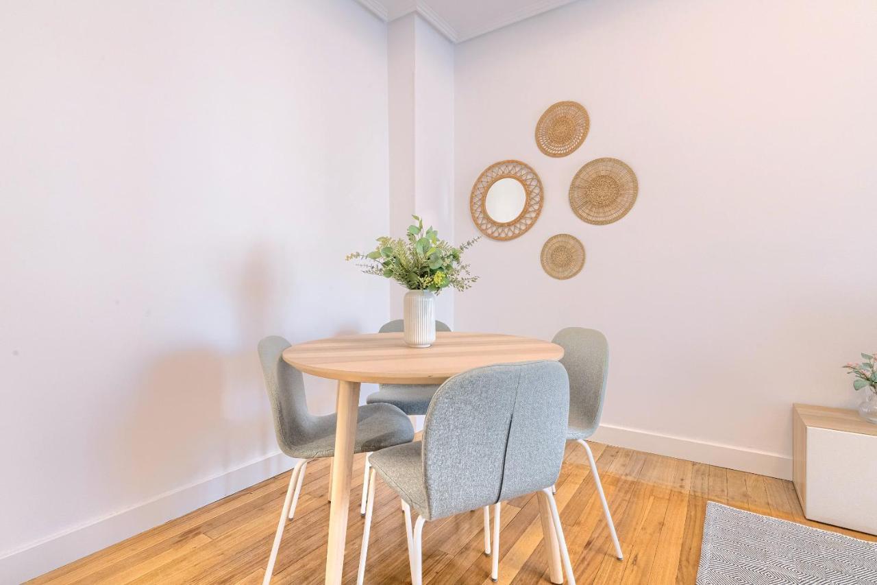 Iturribide Hogar Moderno Junto Al Metro Apartment Bilbao Luaran gambar