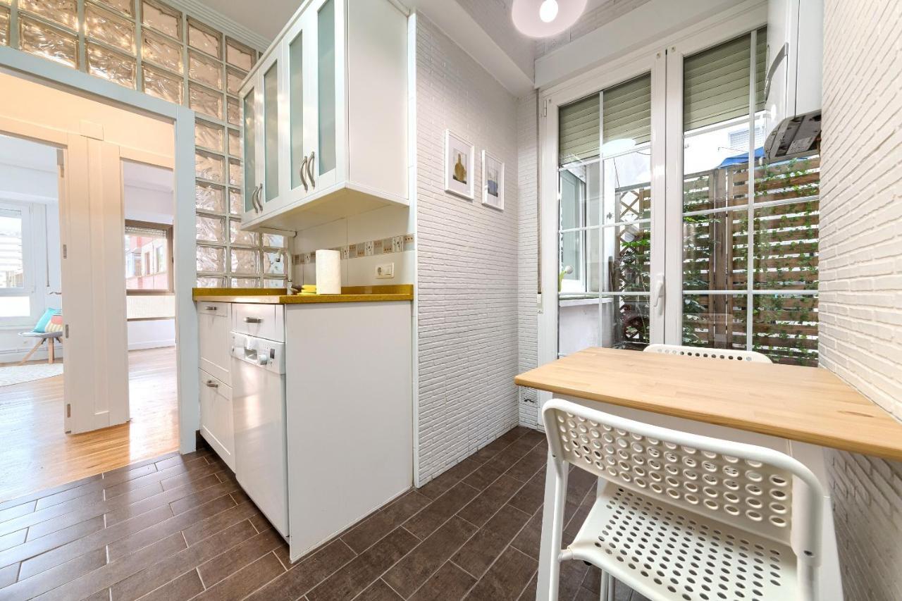 Iturribide Hogar Moderno Junto Al Metro Apartment Bilbao Luaran gambar